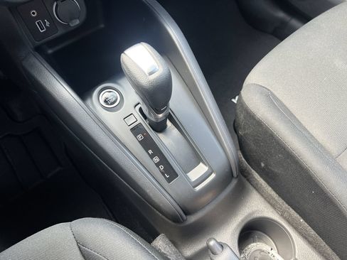Used 2025 Nissan Kicks Play S FWD image 8