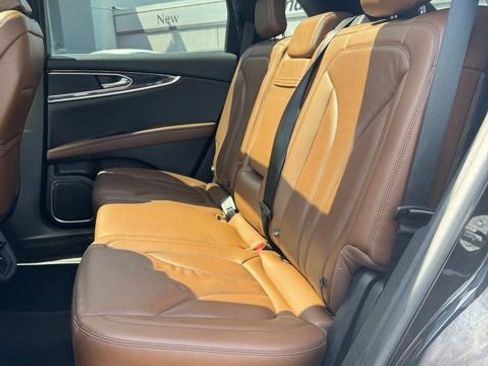 Certified 2022 Lincoln Nautilus Reserve AWD/4WD image 26