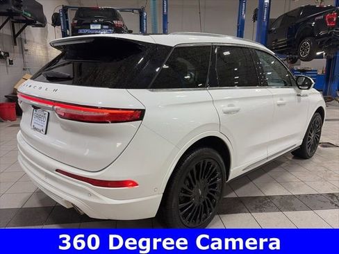 Used 2022 Lincoln Corsair Reserve w/ Equipment Group 201A image 7