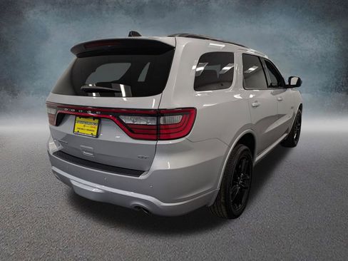 Used 2025 Dodge Durango GT AWD/4WD image 4