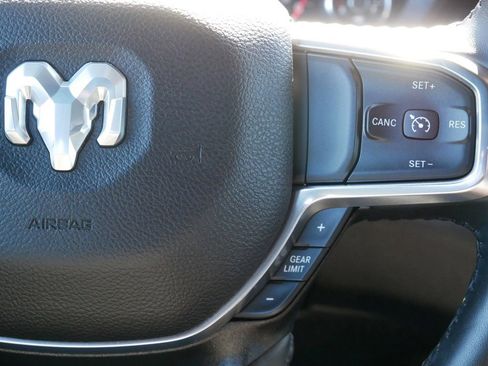 Used 2024 RAM 1500 Laramie image 19