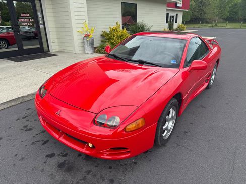 Used 1995 Mitsubishi 3000GT FWD image 2