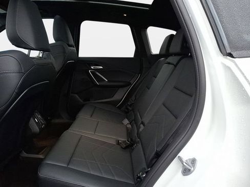 Certified 2025 BMW X1 xDrive28i image 10