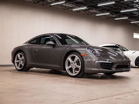 Used 2016 Porsche 911 Carrera RWD image 38
