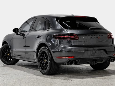 Used 2017 Porsche Macan GTS w/ Premium Package Plus AWD/4WD image 8