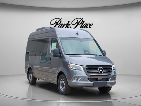 New 2026 Mercedes-Benz Sprinter 2500 image 4