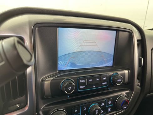 Used 2018 Chevrolet Silverado 1500 LT w/ All Star Edition image 27