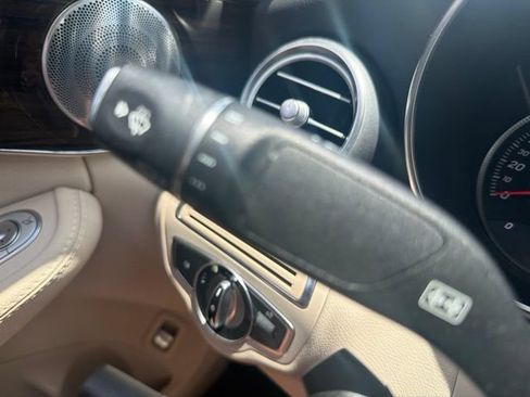 Used 2017 Mercedes-Benz C 300 4MATIC Sedan image 24
