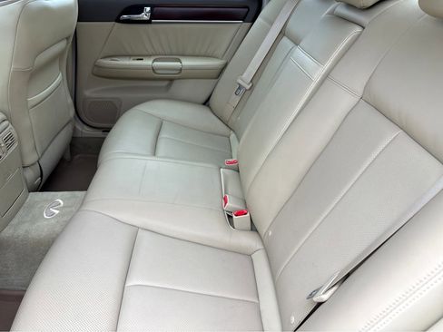 Used 2010 INFINITI M35 w/ Technology Pkg image 20