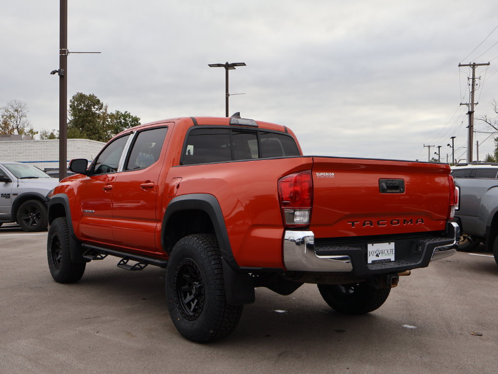 Used 2016 Toyota Tacoma TRD Off-Road w/ Towing Package AWD/4WD image 5