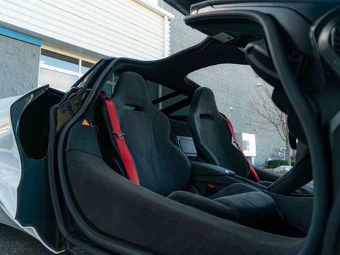 Used 2019 McLaren 720S Performance image 34