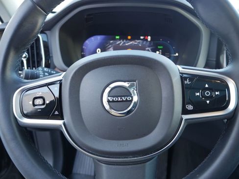 Used 2023 Volvo XC60 T8 Ultimate w/ Climate Package image 44