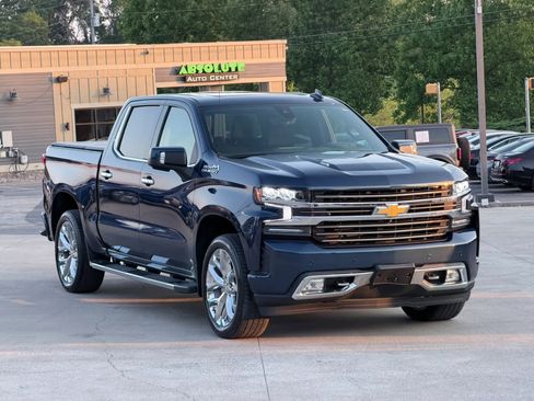 Used 2020 Chevrolet Silverado 1500 High Country w/ Technology Package AWD/4WD image 61
