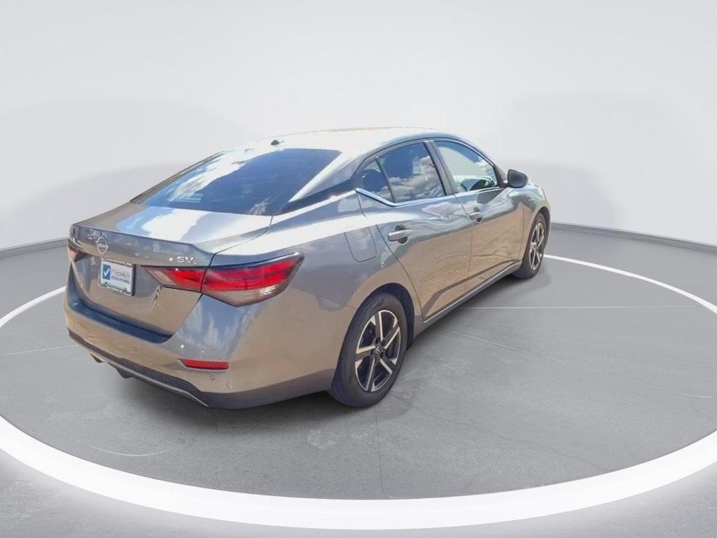Used 2024 Nissan Sentra SV FWD image 8