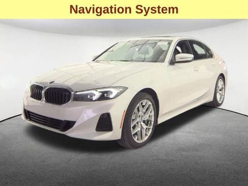 Used 2026 BMW 330i xDrive Sedan AWD/4WD image 4