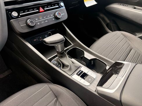 New 2026 Hyundai Santa Cruz SE FWD image 13