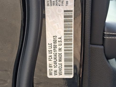 Used 2023 Jeep Grand Cherokee L Laredo w/ Luxury Tech Group I image 27