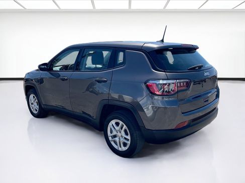 Used 2021 Jeep Compass Sport FWD image 6