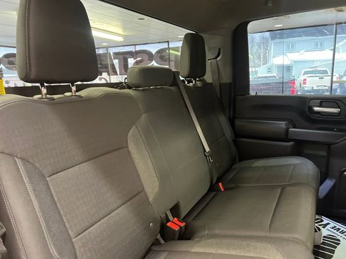 Used 2024 Chevrolet Silverado 2500 Custom w/ Custom Value Package image 41