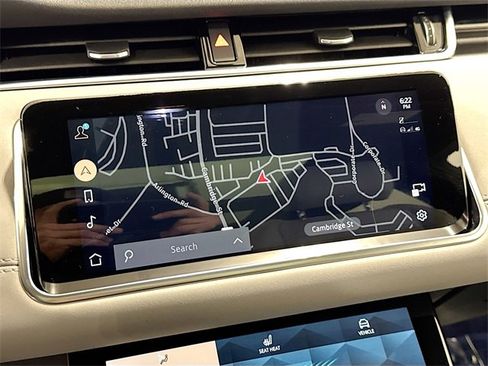 Used 2023 Land Rover Range Rover Evoque SE image 13