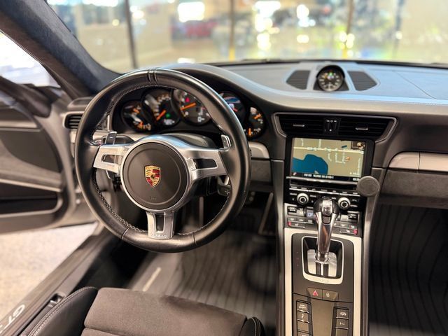 Used 2015 Porsche 911 GT3 RWD image 26