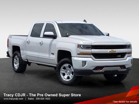 Used 2018 Chevrolet Silverado 1500 LT w/ All Star Edition AWD/4WD image 1