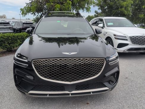 Certified 2022 Genesis GV70 2.5T w/ Advanced Package AWD/4WD image 2