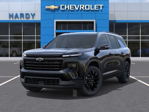 New 2026 Chevrolet Traverse LT w/ Midnight/Sport Edition FWD image 6