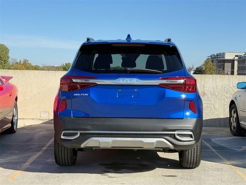 Used 2023 Kia Seltos SX image 9