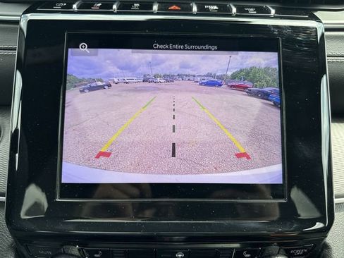Used 2024 Jeep Grand Cherokee Altitude AWD/4WD image 25