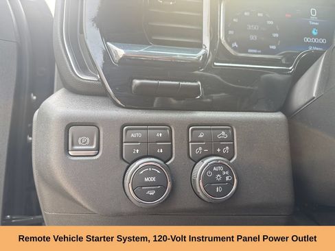 Used 2023 Chevrolet Silverado 1500 High Country w/ Technology Package AWD/4WD image 26