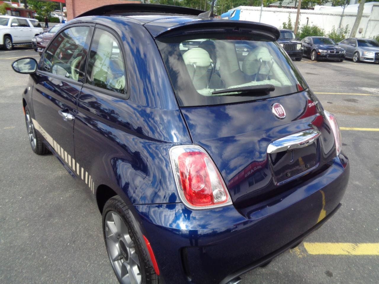 Used 2019 FIAT 500 Pop FWD image 17