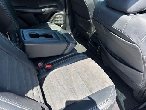 Used 2022 Mitsubishi Outlander SEL Black Edition AWD/4WD image 36