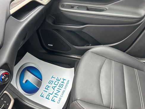 Used 2023 GMC Terrain Denali w/ Denali Premium Package image 25