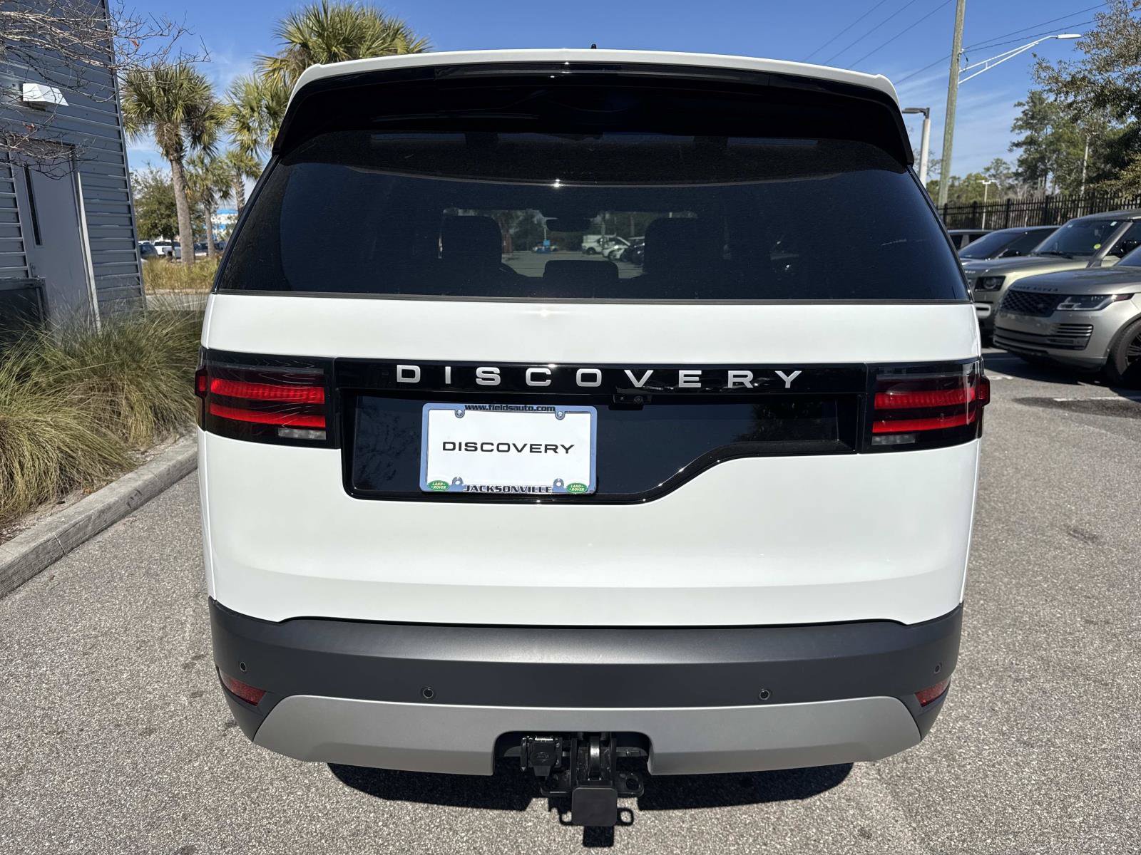 Used 2026 Land Rover Discovery S AWD/4WD image 7
