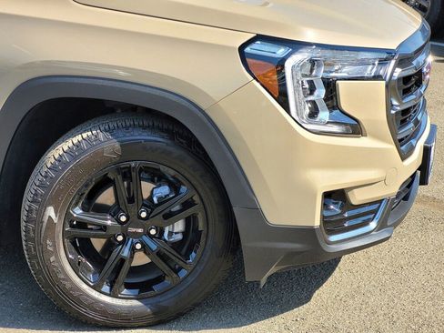 Used 2022 GMC Terrain AT4 w/ Infotainment Package II image 3