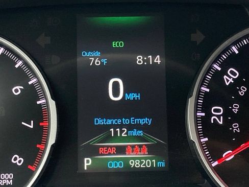 Used 2021 Toyota RAV4 LE FWD image 15