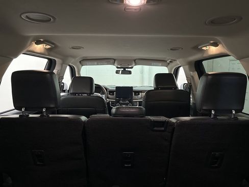 Used 2024 Ford Expedition XLT RWD image 13