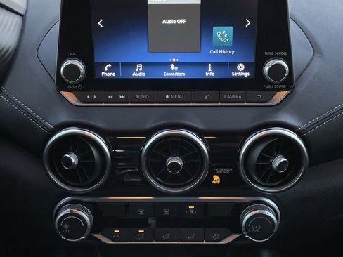 Used 2024 Nissan Sentra SV image 18