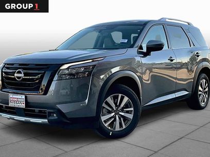 New 2025 Nissan Pathfinder SL