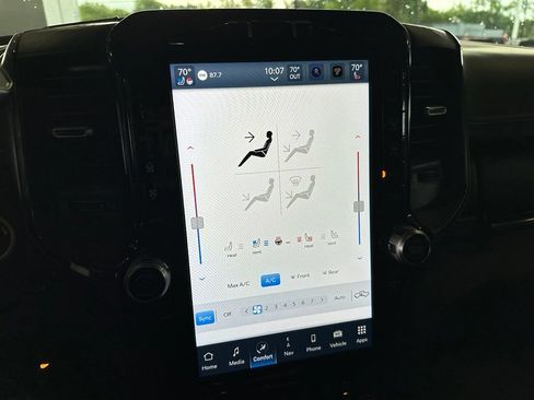 Used 2022 RAM 2500 Limited w/ Night Edition AWD/4WD image 25