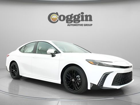 New 2026 Toyota Camry SE FWD image 26