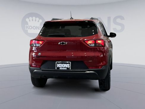 New 2026 Chevrolet TrailBlazer LT w/ Midnight Edition AWD/4WD image 15