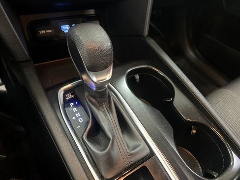 Used 2020 Hyundai Santa Fe SE w/ Cargo Package image 26