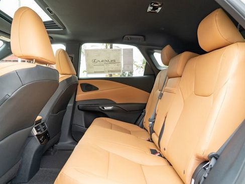 New 2026 Lexus RX 350 Premium image 17
