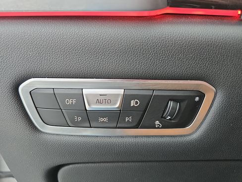 Used 2023 BMW X5 xDrive40i w/ Premium Package image 26