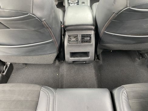 Used 2022 Mitsubishi Outlander SE AWD/4WD image 23