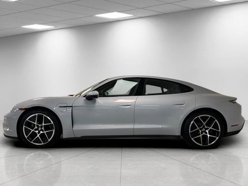 New 2025 Porsche Taycan image 2