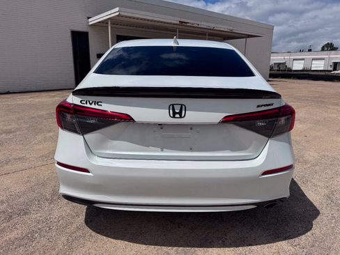 Used 2022 Honda Civic Sport image 7