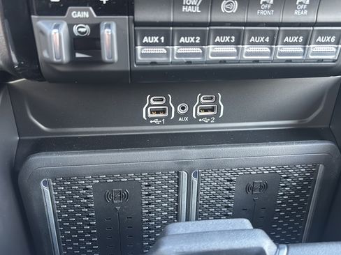 New 2026 RAM 2500 Laramie w/ Night Edition AWD/4WD image 29